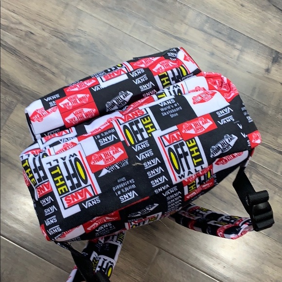 VANS CHECKERBOARD REALM BACKPACK - Picture 10 of 16